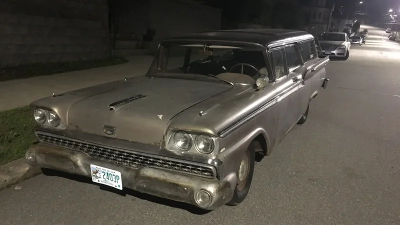 1959 Ford Country Sedan 2