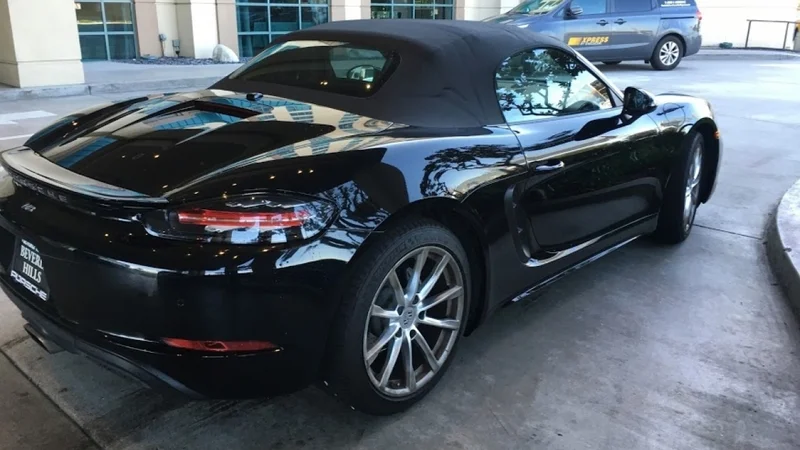 2017 Porsche Boxster 3
