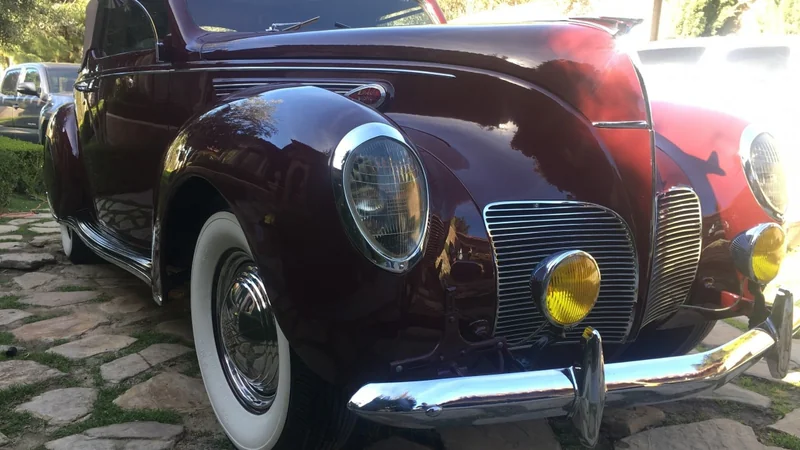 1938 Lincoln Zephyr