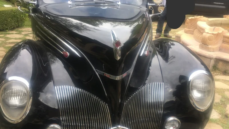 1939 Lincoln Zephyr