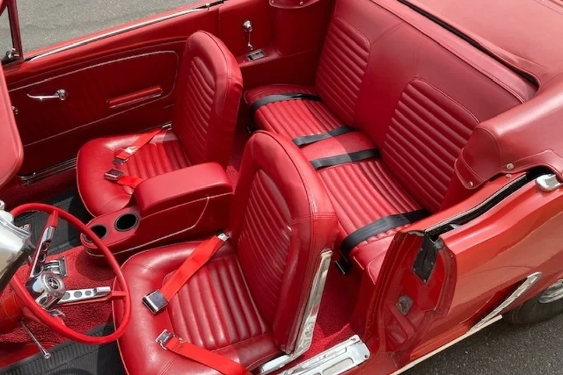 1965 Ford Mustang 11