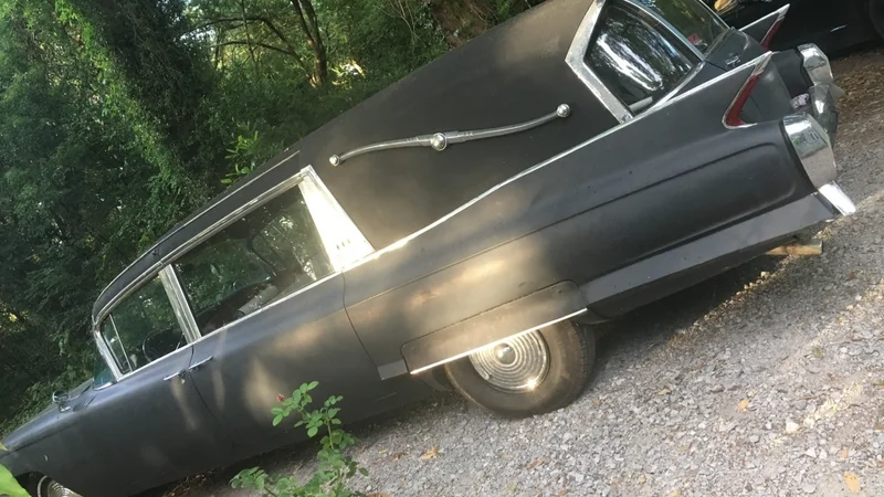 1962 Cadillac Superior Hearse  9