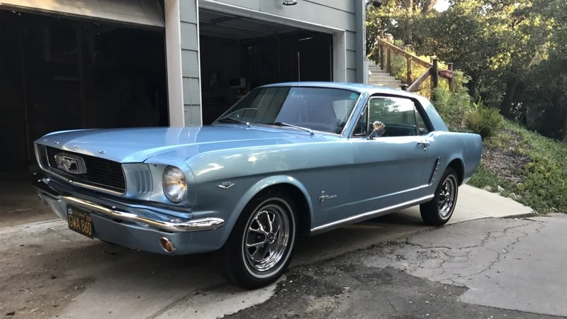 1965 Ford Mustang 3