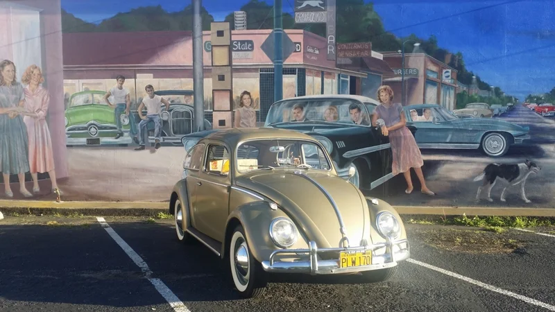 1958 Volkswagen Beetle 2