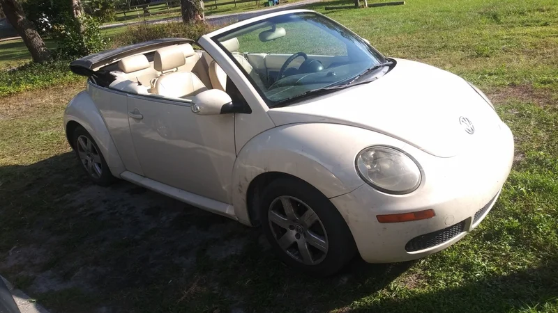 2007 Volkswagen New Beetle 1