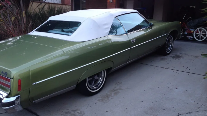 1974 Pontiac Grand Ville 4