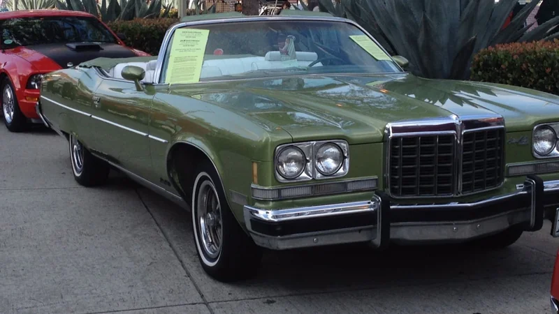 1974 Pontiac Grand Ville 6