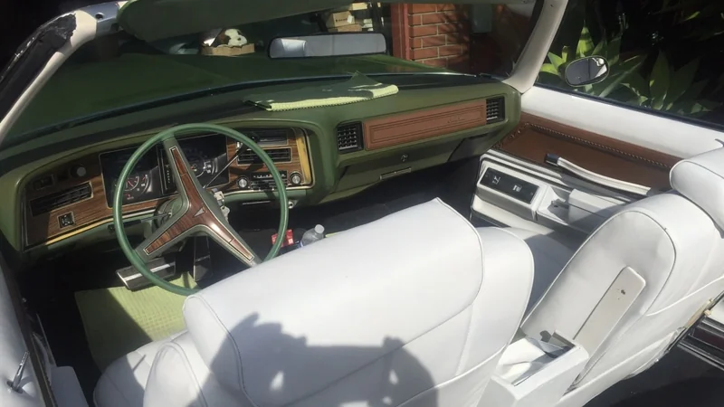 1974 Pontiac Grand Ville 7