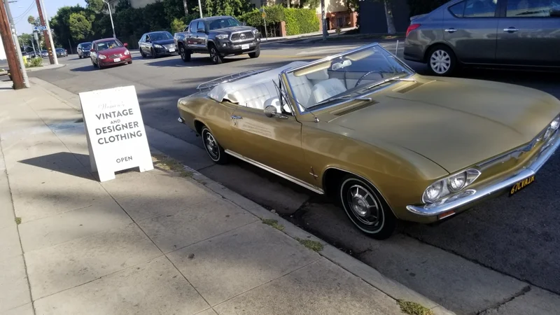 1967 Chevrolet Corvair 2