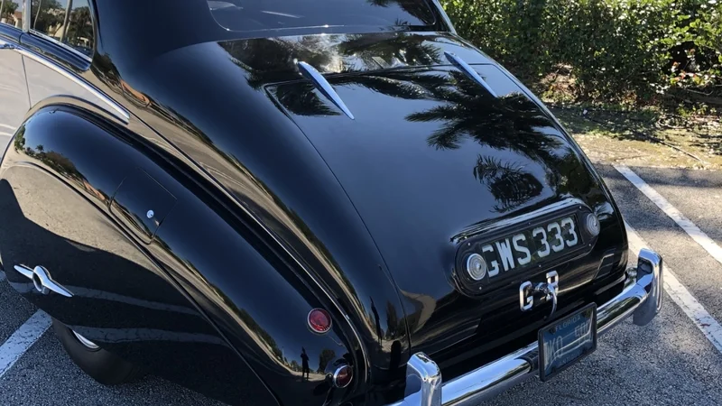 1952 Rolls-Royce Silver Wraith saloon 6