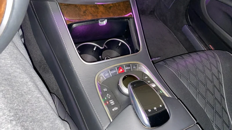 2016 Mercedes-Benz S600 11