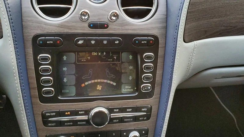 2005 Bentley Continental 11