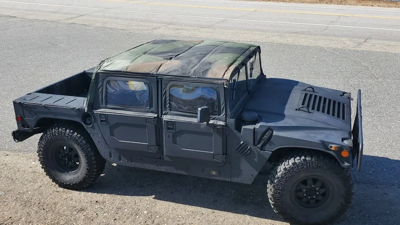 2001 AM General M1097A2 4