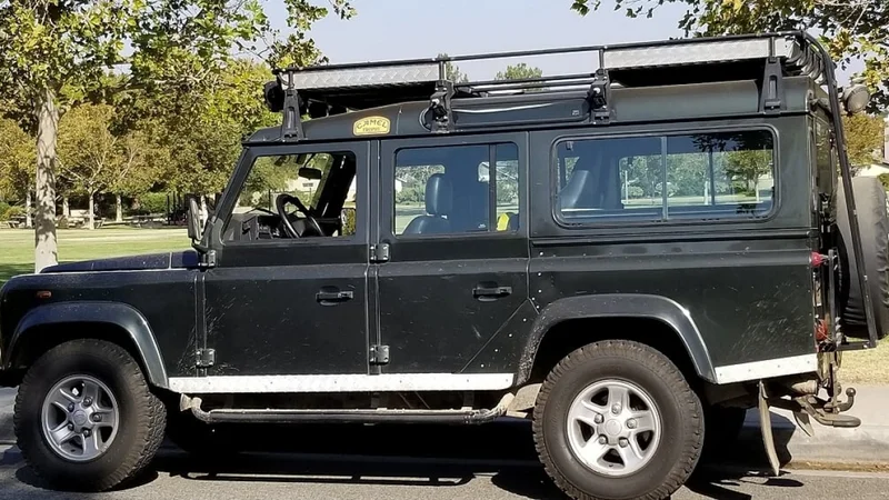 1995 Land Rover Defender 110 8