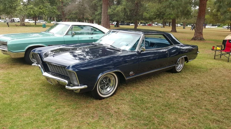 1965 Buick Riviera GS 5