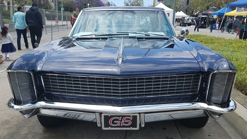 1965 Buick Riviera GS 6