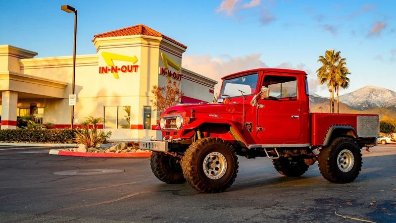 1965 Toyota Land Cruiser 2