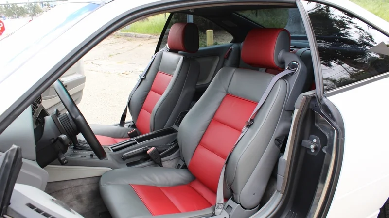 1993 BMW 850i 4