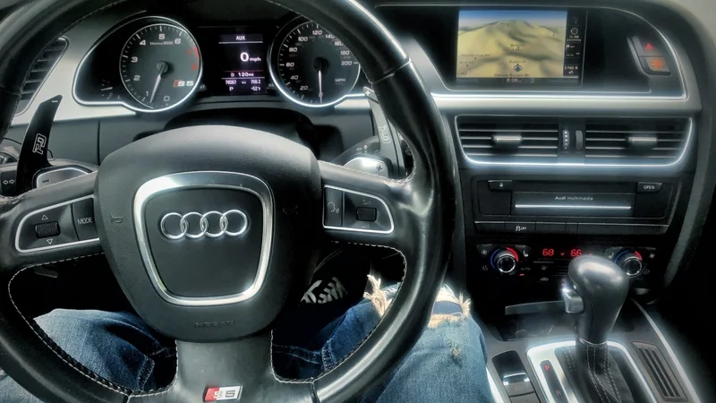 2011 Audi S5 7