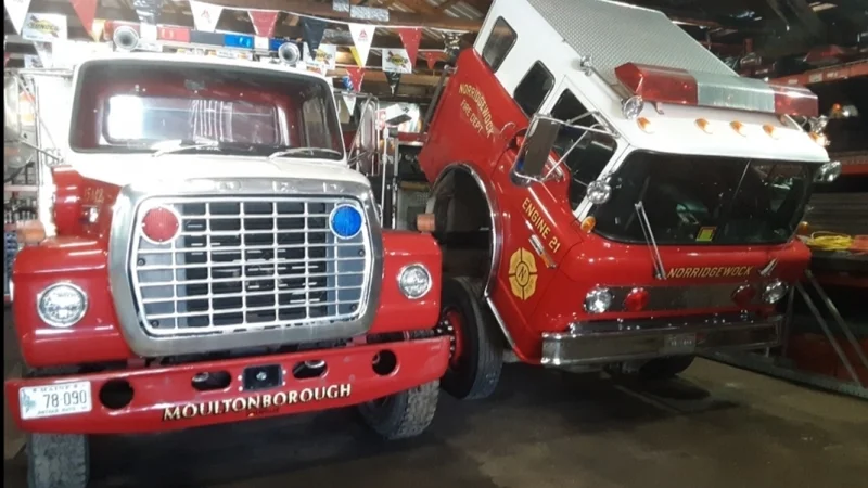 1981 Ford L8000 2