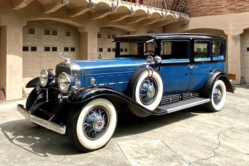 1931 Cadillac V-16 Limousine 2