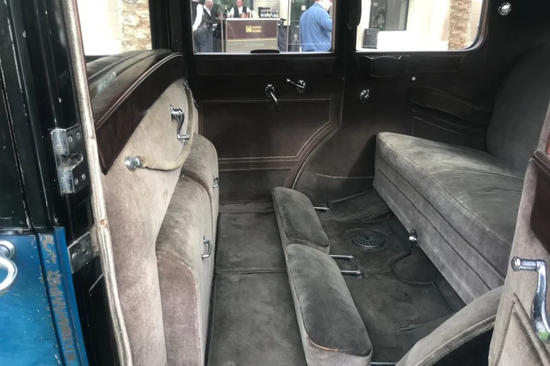 1931 Cadillac V-16 Limousine 6