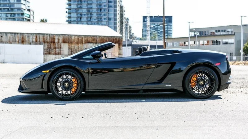 2011 Lamborghini Gallardo 2