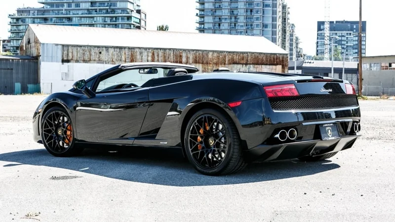 2011 Lamborghini Gallardo 3