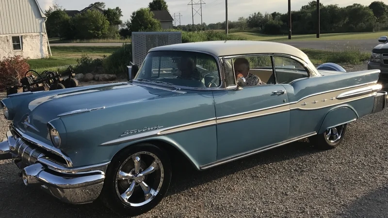 1957 Pontiac Star Chief 3