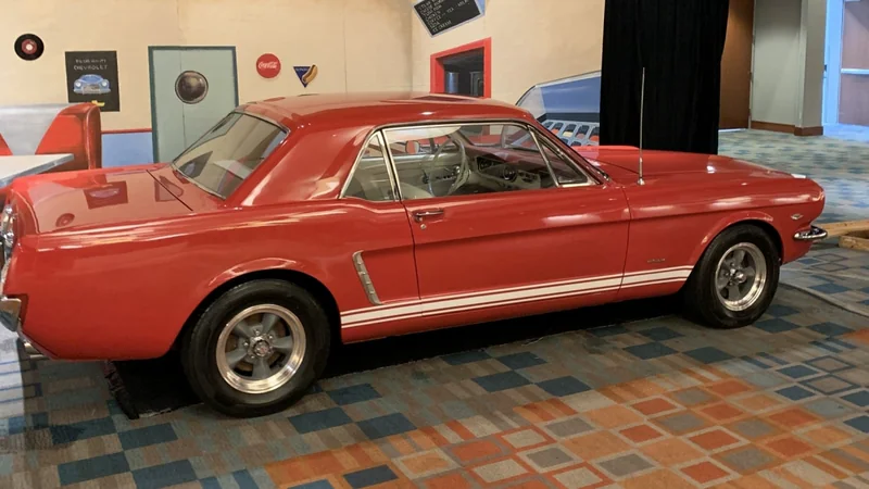 1964 Ford Mustang 8