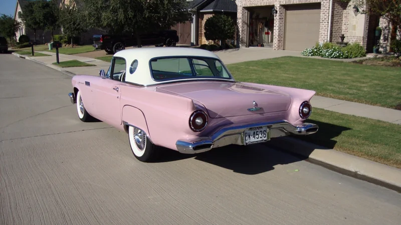 1957 Ford Thunderbird