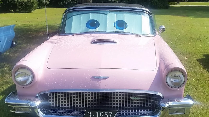 1957 Ford Thunderbird