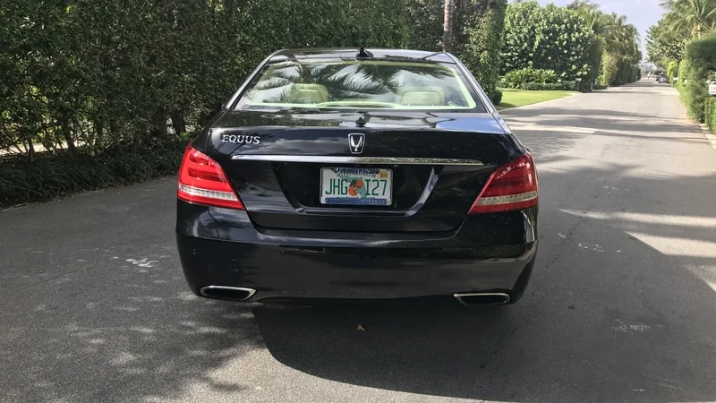 2014 Hyundai Equus 3
