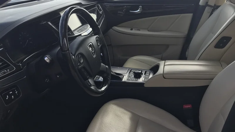 2014 Hyundai Equus 6