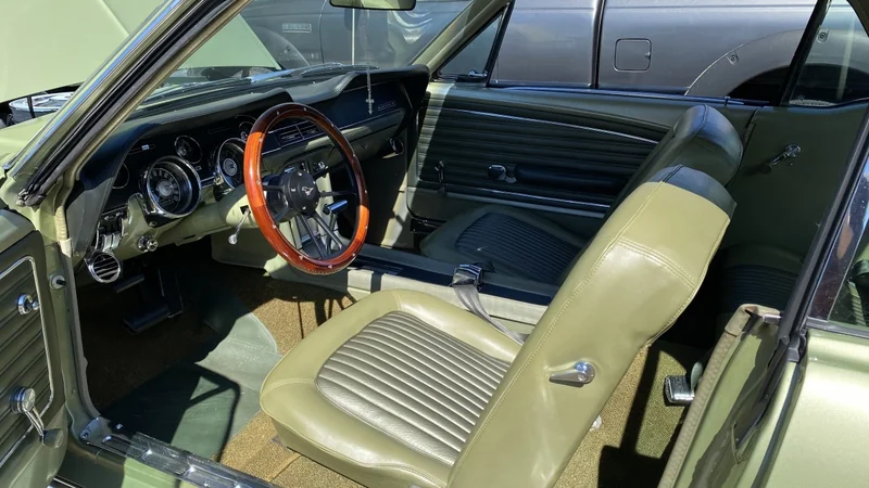1968 Ford Mustang 4