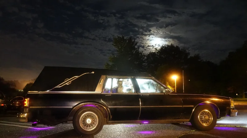 1989 Oldsmobile Hearse Custom Cruiser Wagon 7