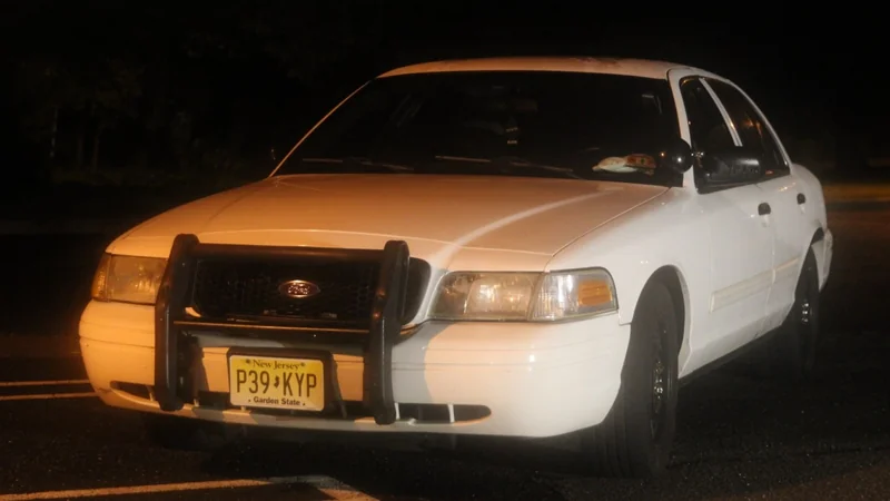 2009 Ford Crown Victoria Police Interceptor  13