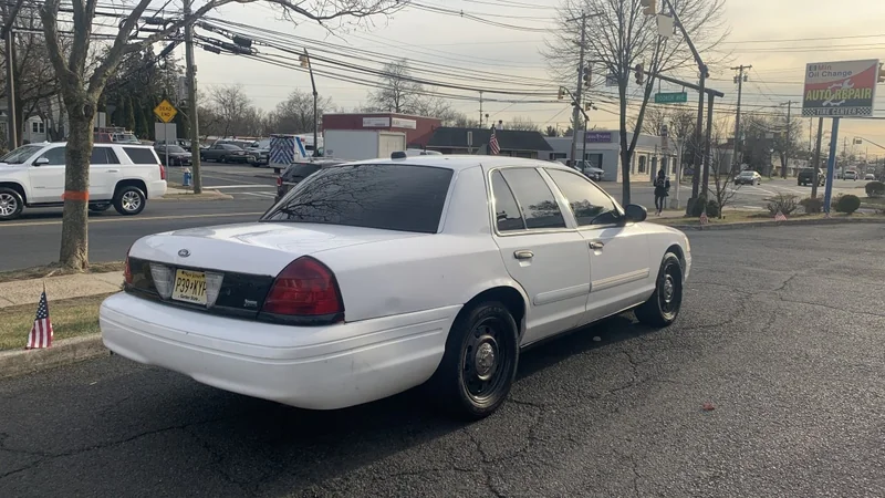 2009 Ford Crown Victoria Police Interceptor  14