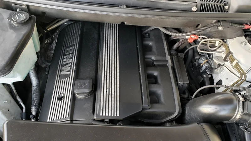 2004 BMW X5 8