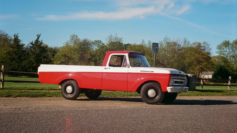 1961 Ford F-250 14