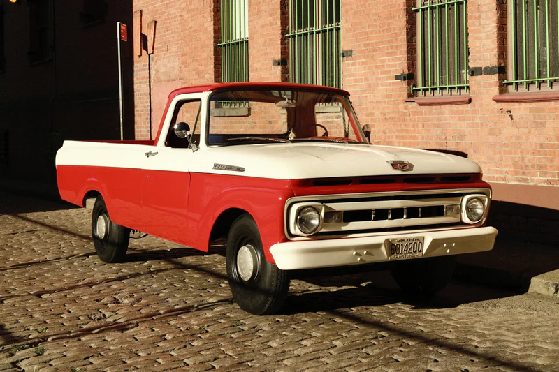 1961 Ford F-250 11