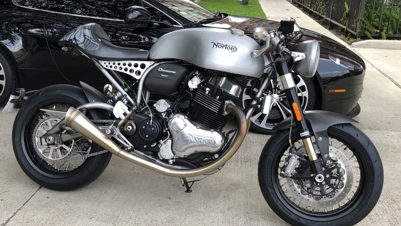 2017 Norton Dominator 7
