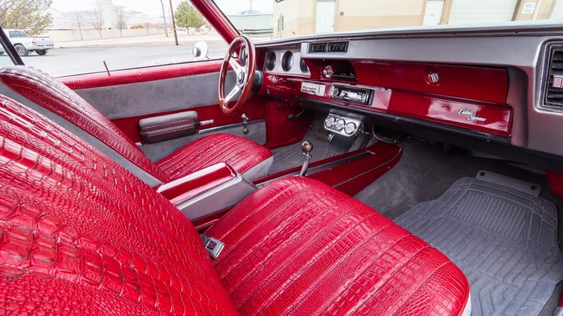 1972 Oldsmobile Cutlass Supreme in South Jordan 7