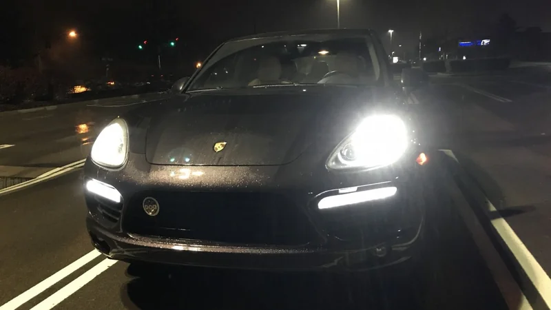 2011 Porsche Cayenne Turbo 5
