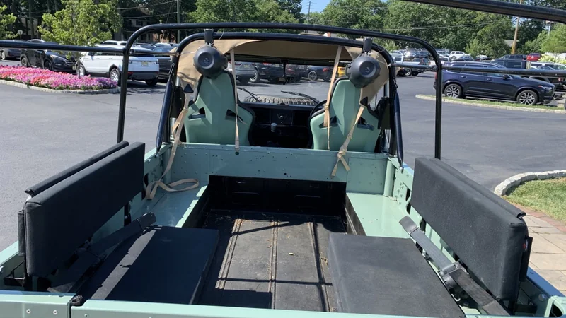 1986 Land Rover Defender 110 6