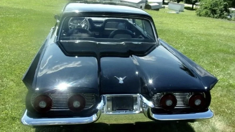1959 Ford Thunderbird
