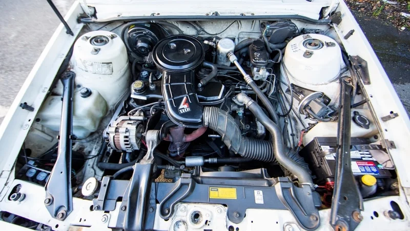 1990 Oldsmobile Cutlass Ciera 5