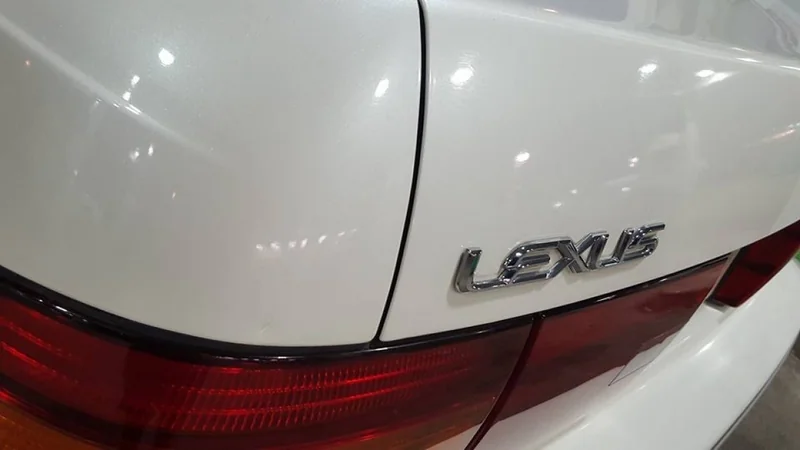 1990 Lexus LS400 8