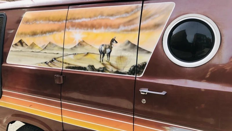1977 Dodge Tradesman 3