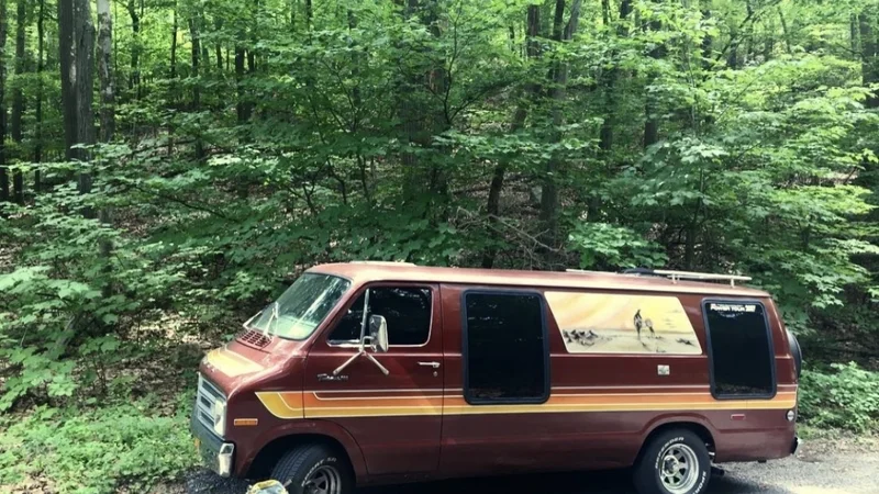 1977 Dodge Tradesman 10
